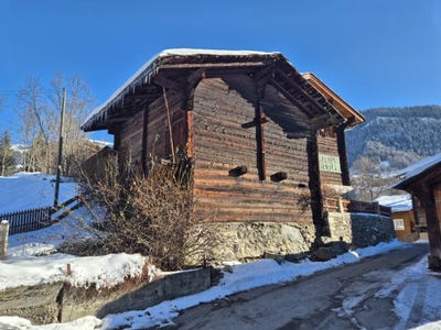 /international/ch/obereggstrasse-fiesch-valais-310101564495/
