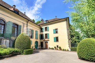 /international/ch/bourdigny-satigny-geneva-310109169831/