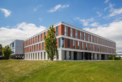 /international/ch/en-budron-a-5-le-mont-sur-lausanne-vaud-310099807677/