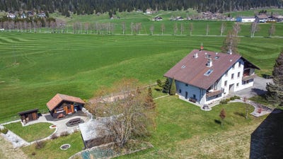 /international/ch/la-couronne-3-la-brevine-canton-of-neuchatel-310107970927/