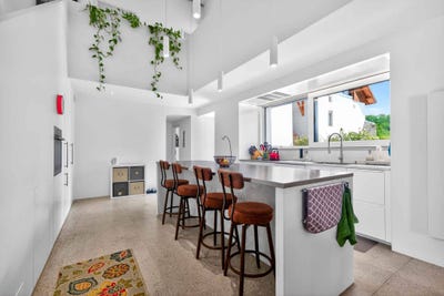 /international/ch/aubonne-aubonne-vaud-310108482328/