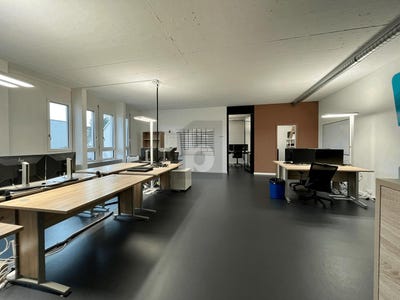/international/ch/auf-anfrage-dietikon-zurich-310101495822/?lang=id