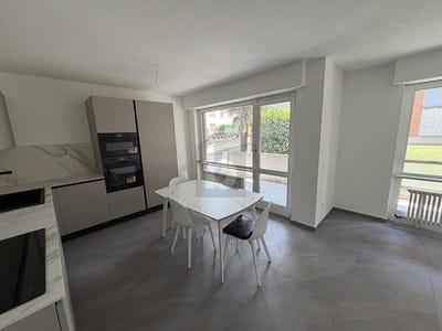 /international/ch/su-richiesta-mendrisio-stazione-ticino-310109233158/
