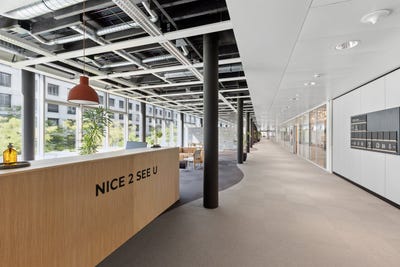 /international/ch/2-elias-canetti-strasse-zurich-zurich-310102957536/