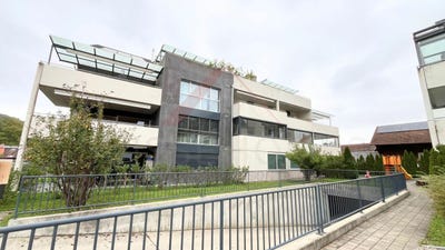 /international/ch/sur-demande-1-courtetelle-canton-of-jura-310108924862/