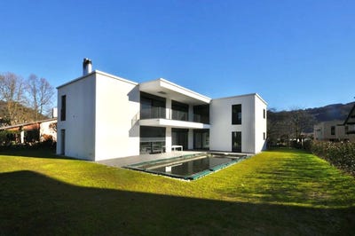 /international/ch/magliaso-ticino-310106796367/
