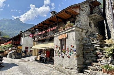 /international/ch/sonogno-ticino-310105335657/