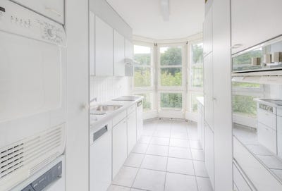 /international/ch/loorenstr-27-niederrohrdorf-aargau-310107490414/