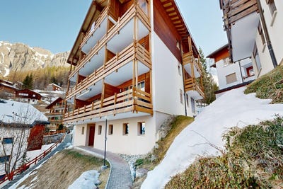 /international/ch/loeche-les-bains-loeche-les-bains-valais-310107291377/