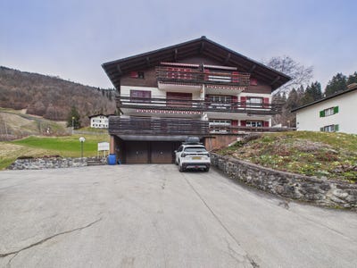 /international/ch/saas-im-prattigau-grisons-310108518364/