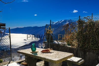 /international/ch/-monte-bre-monte-bre-sopra-locarno-ticino-310105987804/