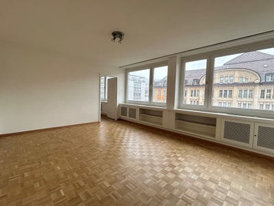 /international/ch/avenue-leopold-robert-51-la-chaux-de-fonds-canton-of-neuchatel-310101275812/?lang=zh-tw
