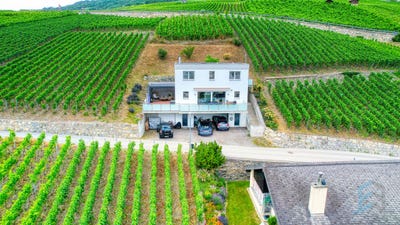 /international/ch/ancien-chemin-de-corin-28-sierre-valais-310108968840/