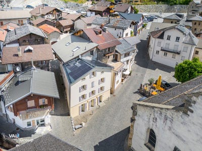 /international/ch/hauptplatz-25-leuk-stadt-valais-310109198855/