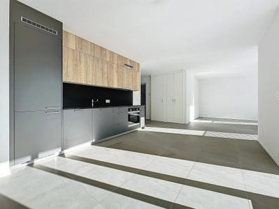 /international/ch/route-romaine-48-leytron-valais-310108243589/