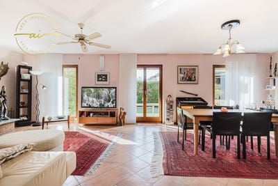 /international/ch/riva-san-vitale-ticino-310109076588/