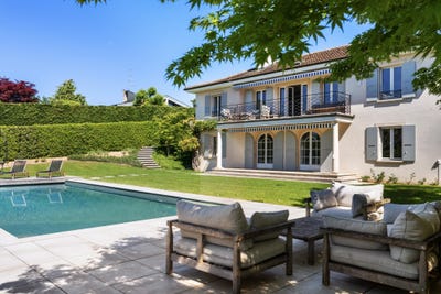 /international/ch/corsier-geneva-310107942119/