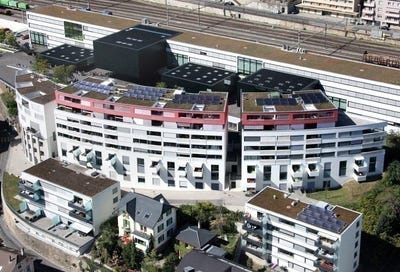 /international/ch/espace-de-leurope-20-neuchatel-canton-of-neuchatel-310101411022/?lang=id