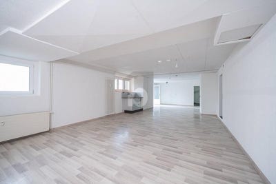 /international/ch/fullinsdorf-basel-landschaft-310108244767/