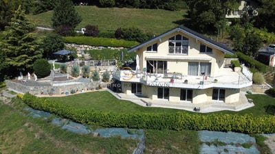 /international/ch/venthone-valais-310109077515/?lang=id