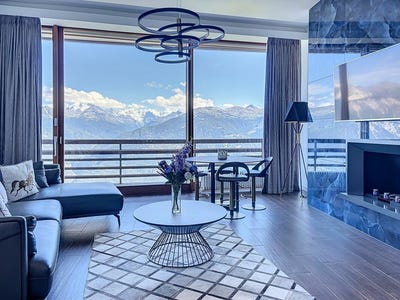 /international/ch/route-de-la-tour-10-crans-montana-valais-310107090302/