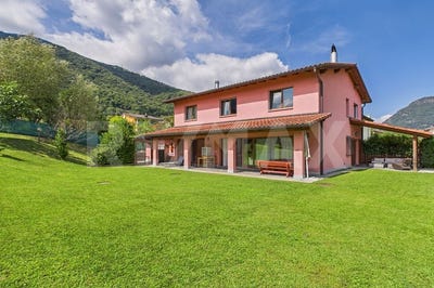 /international/ch/taverne-ticino-310107942958/