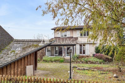/international/ch/busswil-be-canton-of-bern-310101354016/?lang=zh-tw