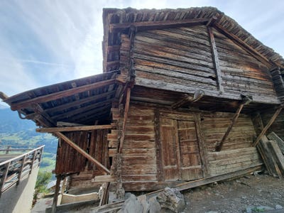 /international/ch/chemin-de-la-charriere-fontenelle-valais-310108084010/