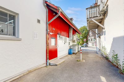 /international/ch/dorfstrasse-13-riegelhaus-niederhasli-zurich-310101467823/?lang=de