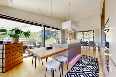 /international/ch/huntwangen-huntwangen-zurich-310108401883/