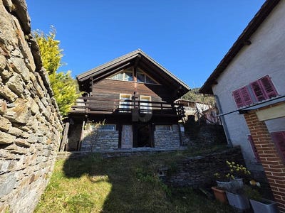 /international/ch/cavagnago-ticino-310108452875/