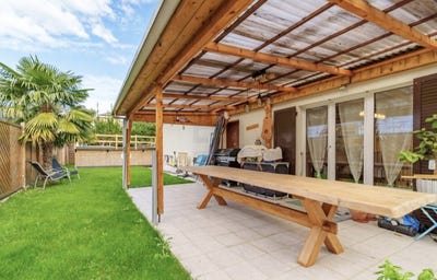 /international/ch/chene-bourg-geneva-310100483711/