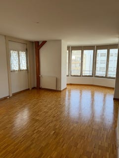 /international/ch/rue-eglise-catholique-1-montreux-vaud-310108454606/