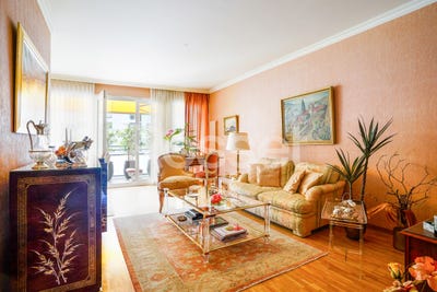 /international/ch/thonex-thonex-geneva-310107738707/