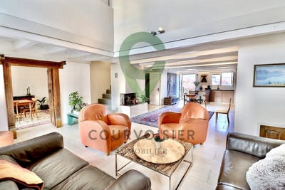 /international/ch/mont-sur-rolle-vaud-310109045634/?lang=id