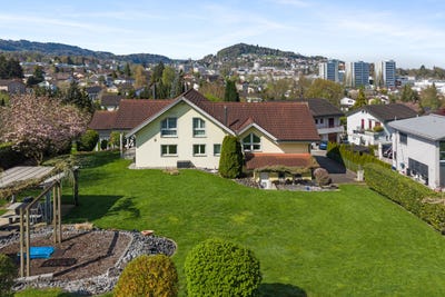 /international/ch/bankstrasse-9244-uzwil-switzerland-niederuzwil-st-gallen-310107702312/