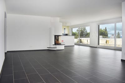 /international/ch/schlossberg-13-bellikon-aargau-310108305610/