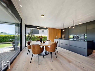 /international/ch/bulle-canton-of-fribourg-310108373088/
