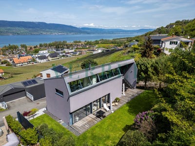/international/ch/cheyres-canton-of-fribourg-310100790630/?lang=it