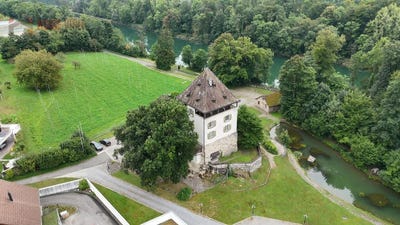 /international/ch/unterdorf-15-auenstein-aargau-310108455659/