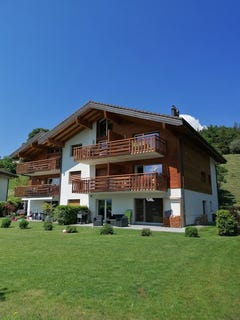 /international/ch/mollens-valais-120091658335/