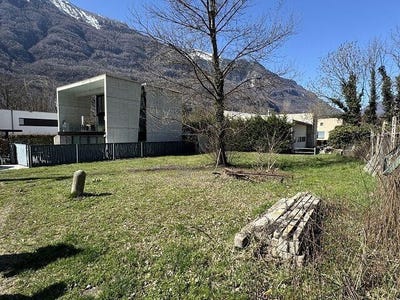 /international/ch/osogna-ticino-310100934049/