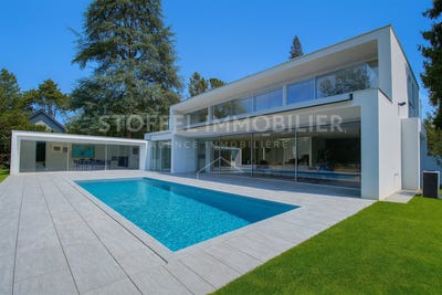 /international/ch/rue-de-chene-bougeries-chene-bougeries-geneva-310105650362/