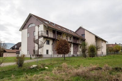 /international/ch/rue-du-23-juin-70-70b-courtedoux-canton-of-jura-310101565037/?lang=id