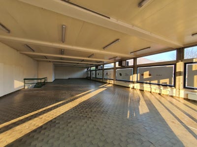 /international/ch/via-locarno-50-losone-ticino-310107941861/
