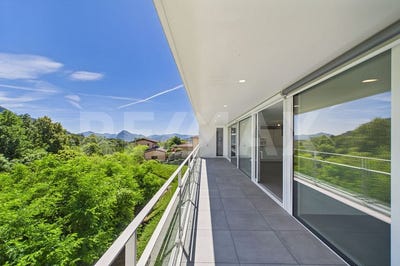 /international/ch/6967-lugano-switzerland-dino-ticino-310109234376/?lang=th