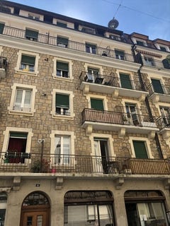 /international/ch/rue-de-la-ferme-9-geneve-geneva-310108591702/