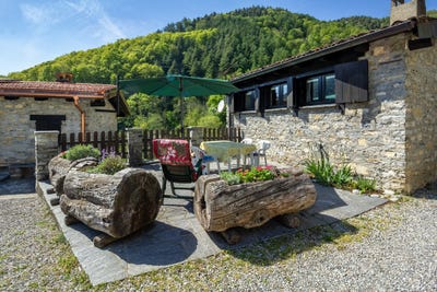 /international/ch/via-mobbia-46-cabbio-uggine-ticino-310107943543/