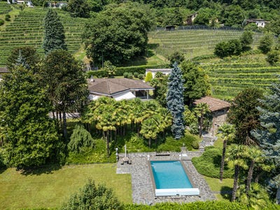 /international/ch/lugano-agno-ticino-310103458021/