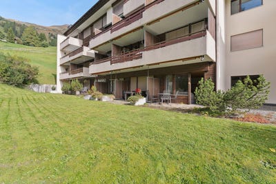 /international/ch/dorfstrasse-davos-dorf-grisons-310102836412/